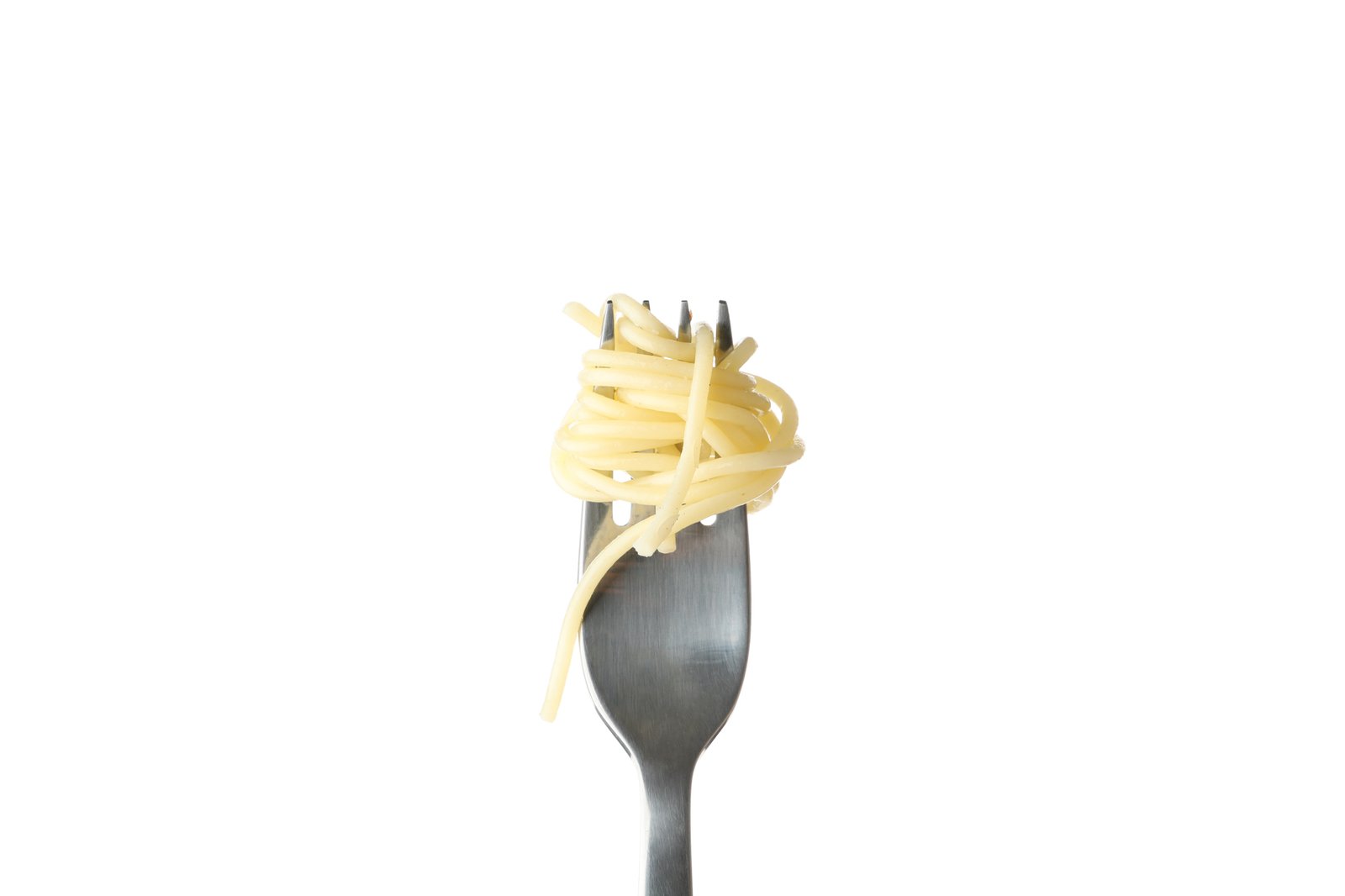 Pasta al dente auf einer Gabel aufgewickelt